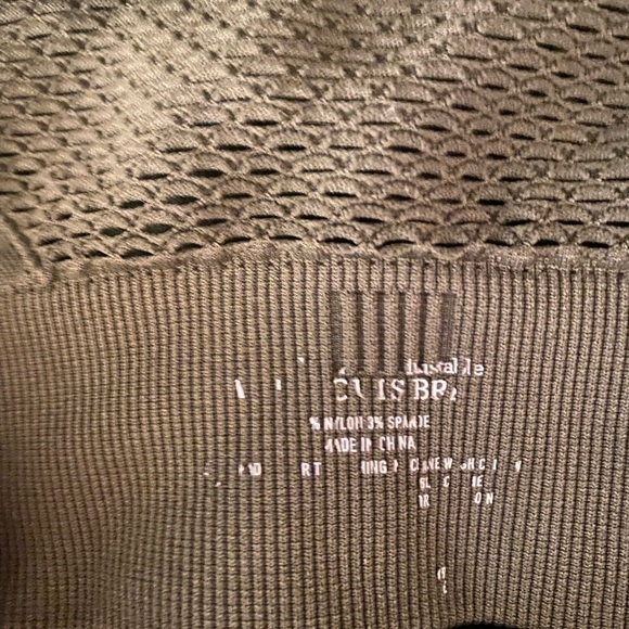 ARMY GREEN SPORTS BRA SIZE LARGE - Picture 2 of 3